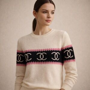 Women’s 100% Cashmere Logo Sweater Cream Black Pink 19” P2P 21” Long